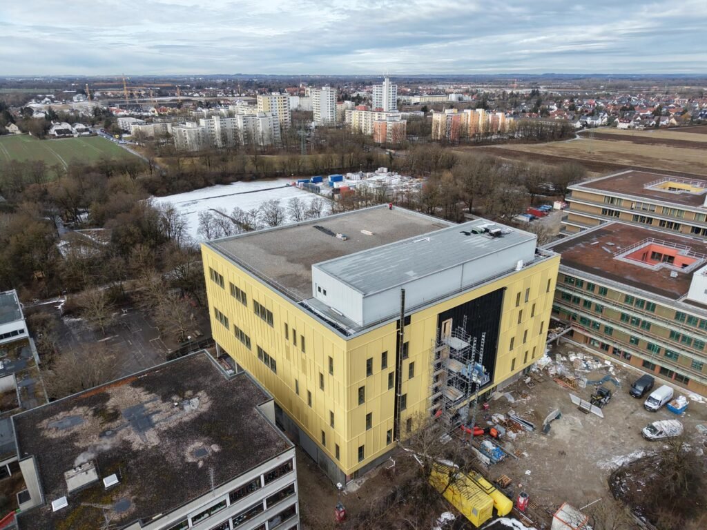 Schulcampus München – 16